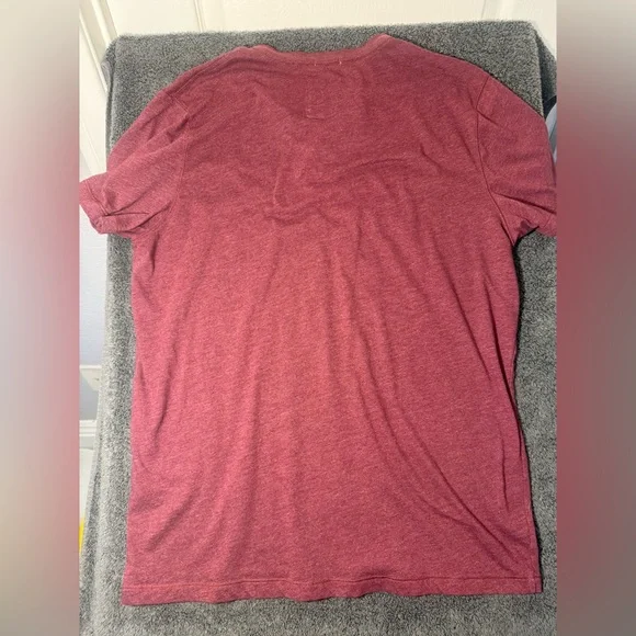 Abercrombie & Fitch Men's Burgundy Henley Shirt - Picture 2 of 4